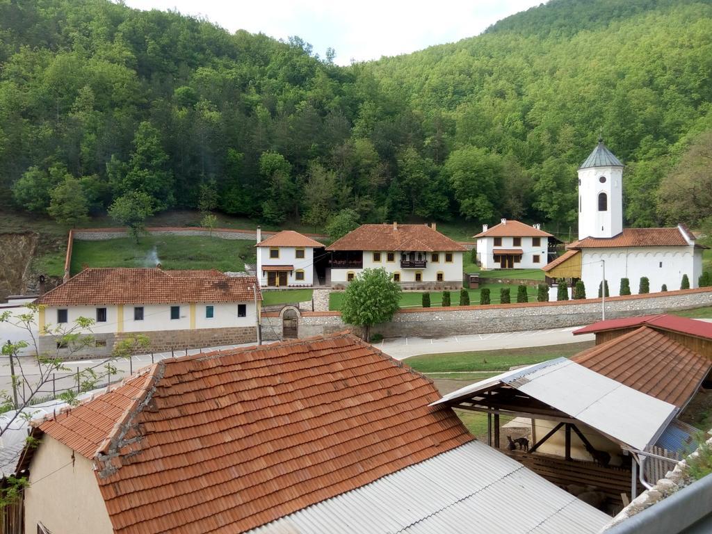 Guesthouse Edelnice Gornja Trepča Εξωτερικό φωτογραφία