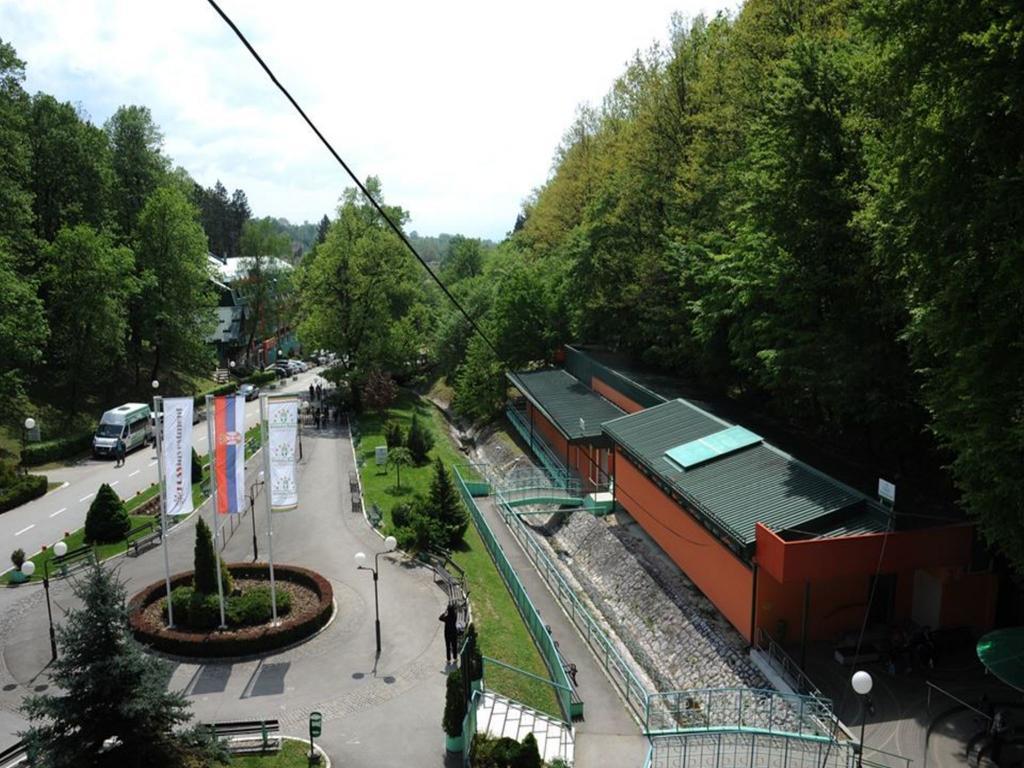 Guesthouse Edelnice Gornja Trepča Εξωτερικό φωτογραφία