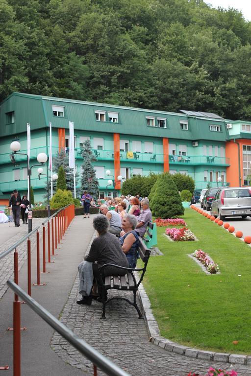 Guesthouse Edelnice Gornja Trepča Εξωτερικό φωτογραφία